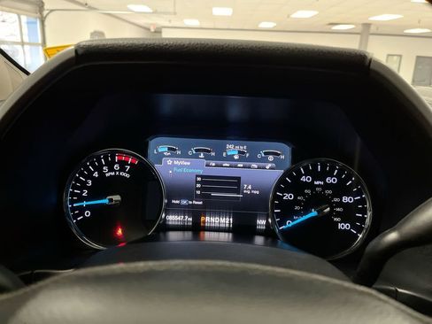 Used 2019 Ford F250 Lariat w/ Snow Plow Prep Package image 17