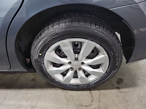 Used 2019 Toyota Corolla LE w/ Body Protection Package image 32