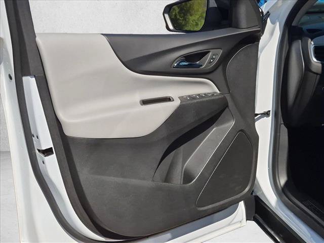 Certified 2023 Chevrolet Equinox LS w/ LS Convenience Package FWD image 11