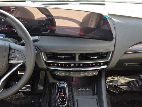 New 2026 Cadillac CT5 V image 17