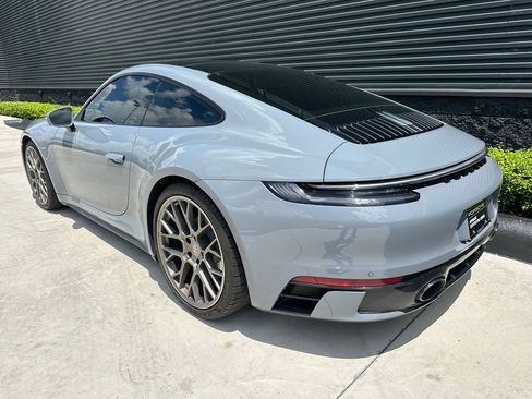 Certified 2024 Porsche 911 Carrera RWD image 3