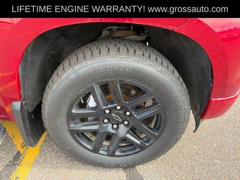 Used 2023 Chevrolet Silverado 1500 RST AWD/4WD image 10