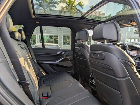 Used 2019 BMW X5 xDrive40i AWD/4WD image 18