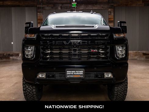 Used 2021 Chevrolet Silverado 2500 LTZ w/ LTZ Plus Package image 4