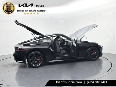 Used 2024 Nissan Z Performance w/ Floor Mat Package RWD image 73