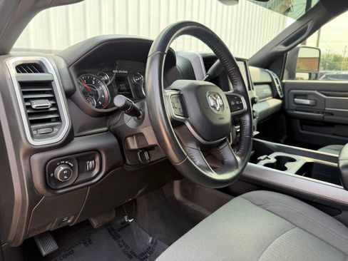 Used 2023 RAM 3500 Big Horn w/ Level 1 Equipment Group AWD/4WD image 17