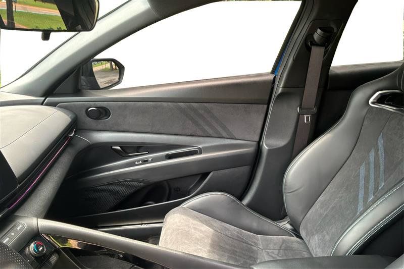Used 2025 Hyundai Elantra N w/ Cargo Package FWD image 22