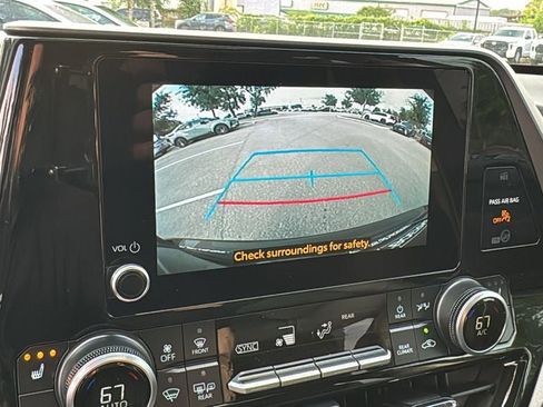 New 2026 Toyota Highlander XLE AWD/4WD image 34
