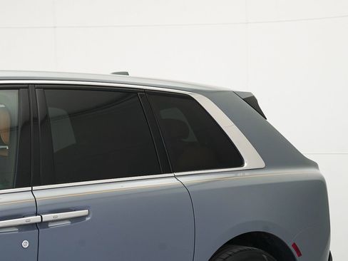 New 2026 Rolls-Royce Cullinan image 51