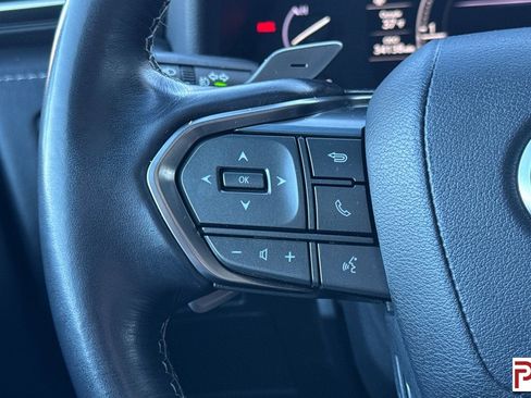 Used 2023 Lexus LX 600 4WD w/ Interior Upgrade Package image 31