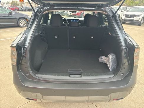 Used 2026 Nissan Kicks SV image 8