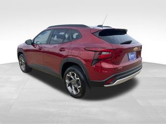 Certified 2025 Chevrolet Trax LT FWD video 4