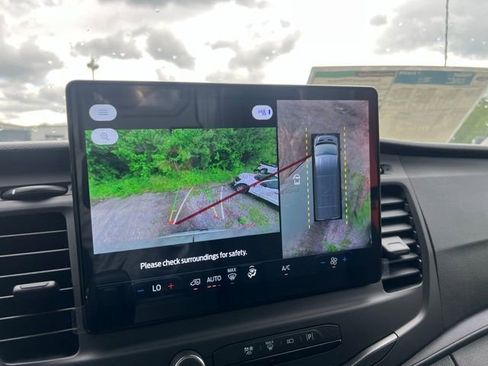 New 2024 Ford Transit 250 148 High Roof RWD image 17