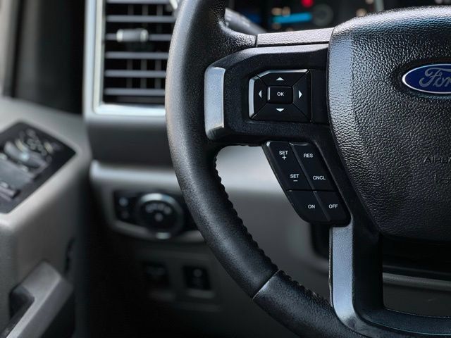Used 2016 Ford F150 XLT w/ Equipment Group 302A Luxury AWD/4WD image 33