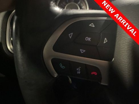 Used 2015 Dodge Challenger SXT Plus image 11