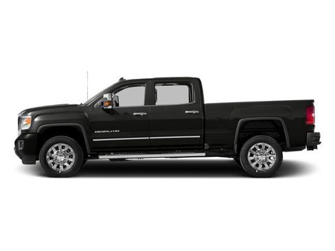 Used 2016 GMC Sierra 2500 Denali w/ Driver Alert Package AWD/4WD image 3