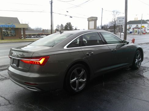 Used 2024 Audi A6 Premium Plus image 10