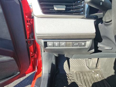 Used 2025 Toyota Camry LE FWD image 22