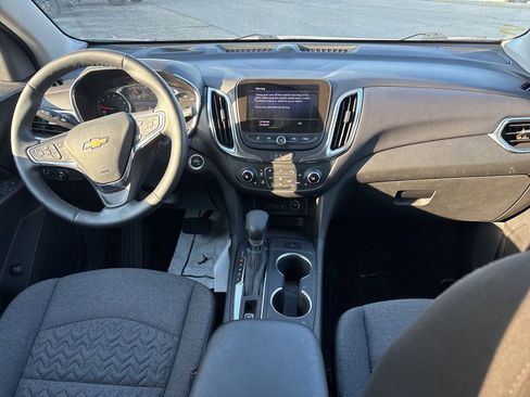 Used 2024 Chevrolet Equinox LT image 10