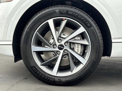 New 2026 Genesis GV80 2.5T Advanced image 13