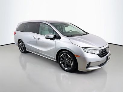 Used 2023 Honda Odyssey Elite