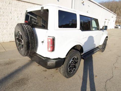 New 2025 Ford Bronco Outer Banks image 14