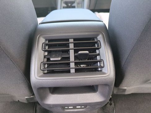 Used 2025 Volkswagen Tiguan S FWD image 16