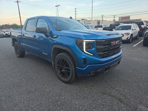 Used 2023 GMC Sierra 1500 Elevation AWD/4WD image 7