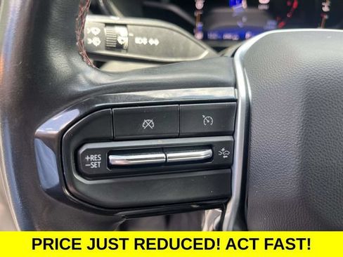 Used 2023 Chevrolet Colorado Z71 w/ Z71 Convenience Package 2 AWD/4WD image 22