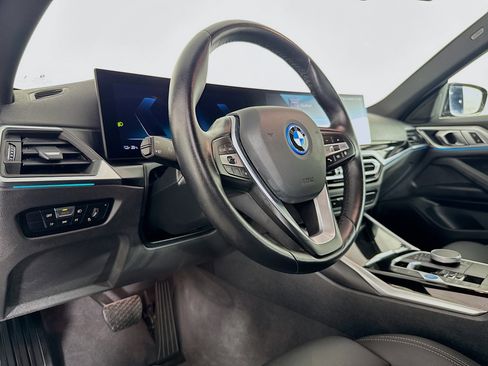 Used 2024 BMW i4 eDrive35 w/ Convenience Package image 22