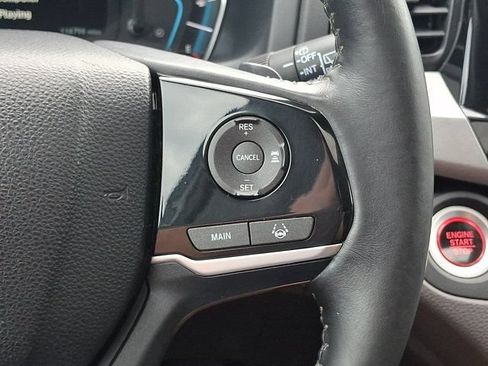 Used 2018 Honda Odyssey Touring image 30