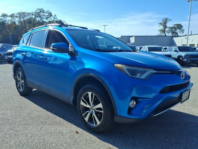 Used 2016 Toyota RAV4 XLE w/ Cargo Management Package AWD/4WD image 8