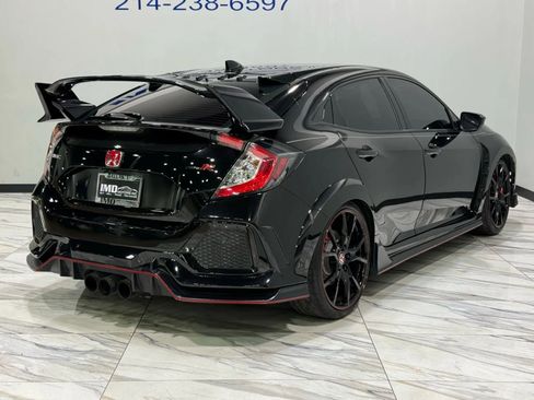 Used 2019 Honda Civic Type R image 7