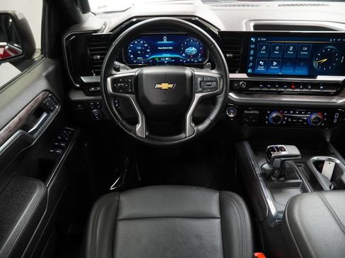 Used 2023 Chevrolet Silverado 1500 LTZ w/ Technology Package AWD/4WD image 24