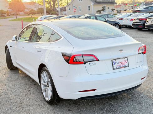 Used 2019 Tesla Model 3 Performance image 76