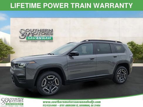 New 2026 Jeep Cherokee Laredo AWD/4WD image 1