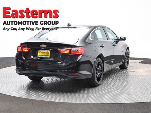Used 2020 Chevrolet Malibu LS FWD image 5