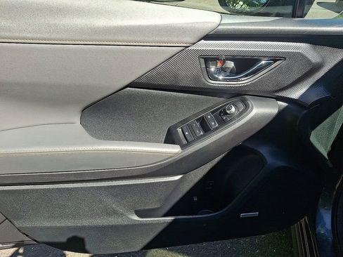 Certified 2025 Subaru Crosstrek 2.5i Limited w/ Crosstrek Mirror Package AWD/4WD image 13