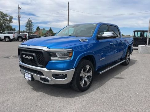 Used 2021 RAM 1500 Laramie AWD/4WD image 3