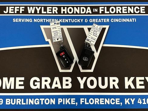 Used 2014 Toyota Avalon XLE Touring FWD image 35
