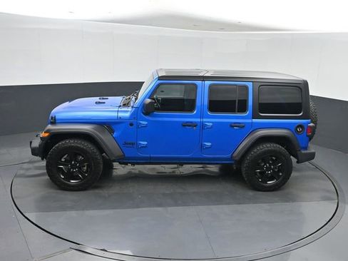 Used 2022 Jeep Wrangler Unlimited Sport AWD/4WD image 34