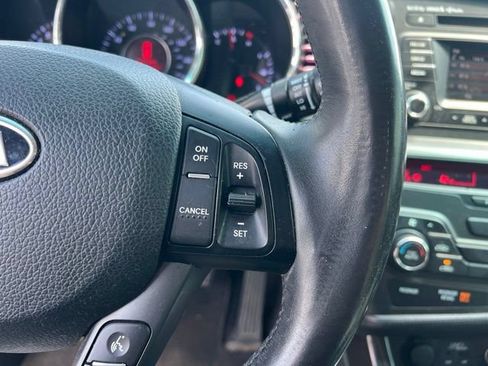 Used 2012 Kia Optima EX w/ Premium Pkg FWD image 16