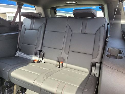 New 2026 Chevrolet Suburban RST w/ RST Capability Package AWD/4WD image 8