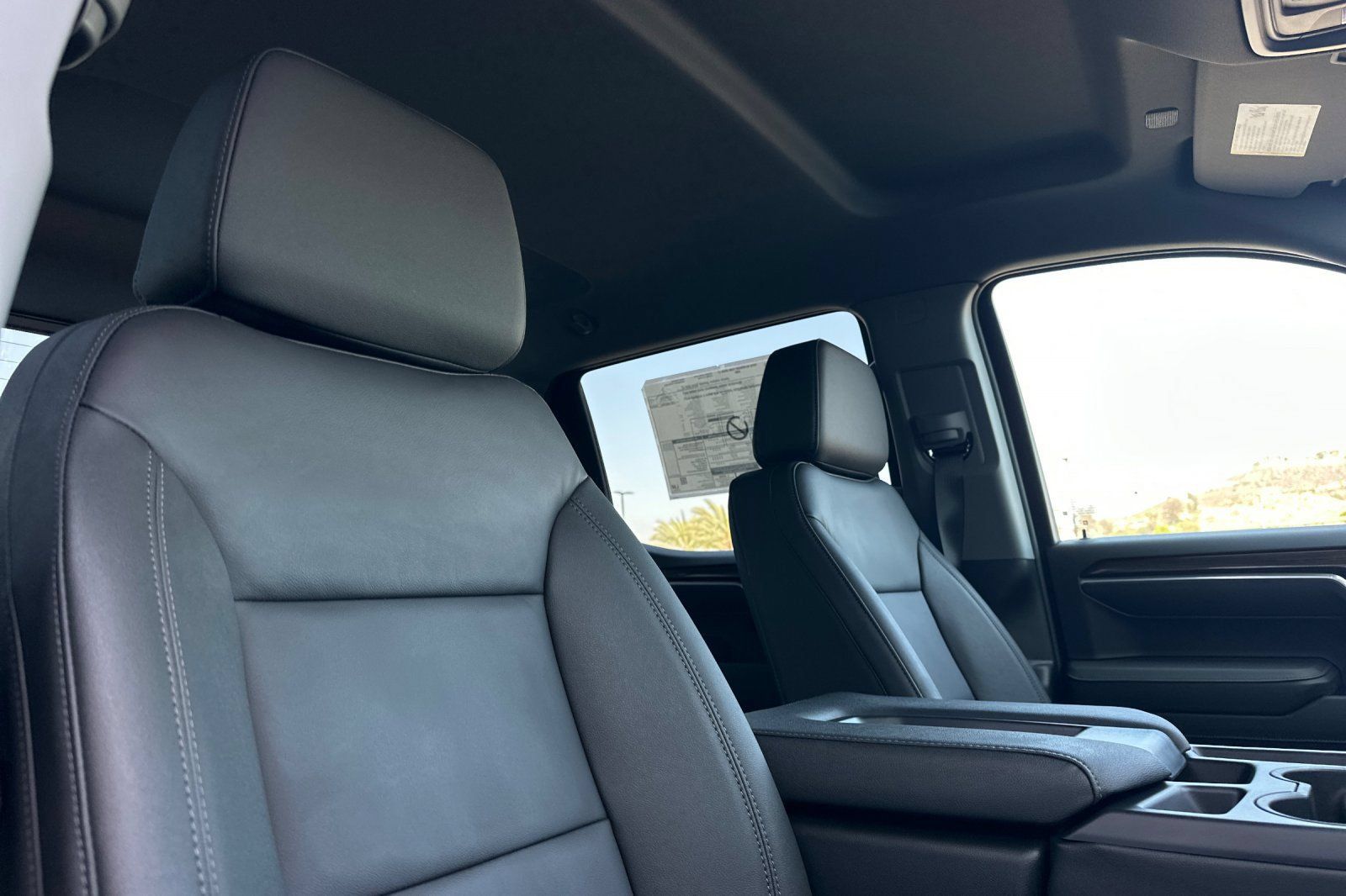 New 2026 Chevrolet Silverado 1500 LT w/ Leather Package RWD image 16