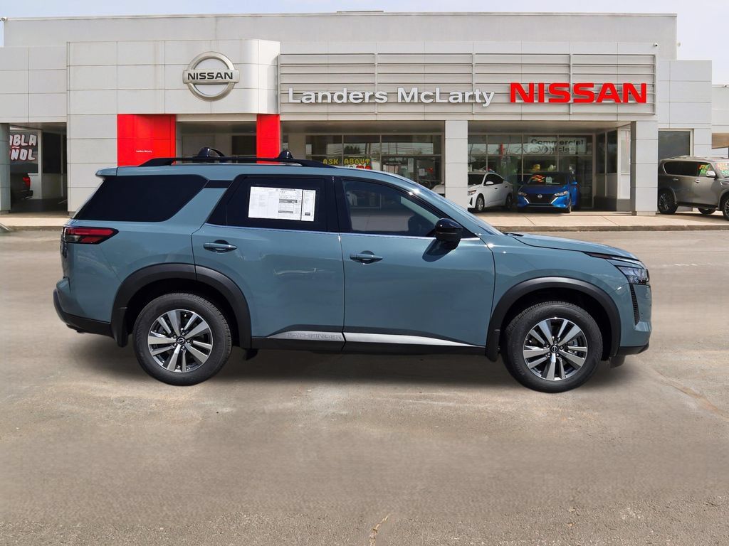 New 2026 Nissan Pathfinder SL FWD image 2
