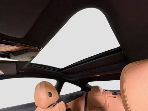 New 2026 BMW 430i Coupe w/ Parking Assistance Package RWD image 22