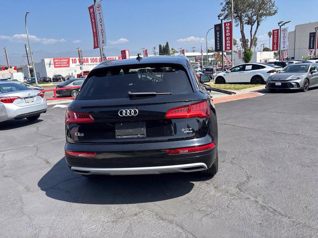 Used 2018 Audi Q5 2.0T Premium AWD/4WD image 5