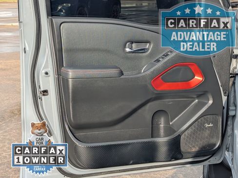 Used 2023 Nissan Frontier PRO-4X w/ Pro-4X Premium Package AWD/4WD image 17
