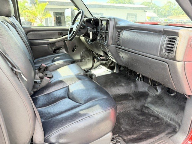 Used 2006 Chevrolet Silverado 3500 2WD Regular Cab image 15