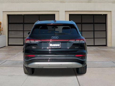 Used 2023 Audi Q4 e-tron Premium Plus w/ Premium Plus AWD/4WD image 5